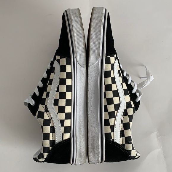 Vans Old School Chekerboard Sneakers - Picture 8 of 10